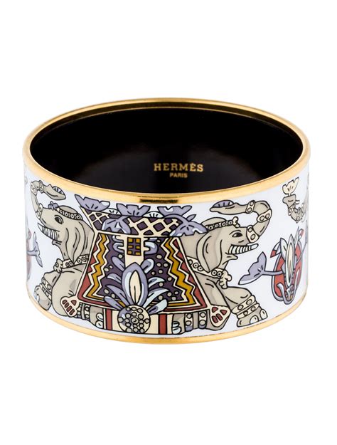 hermes enamel bracelet buying in france|Hermes extra wide enamel bracelet.